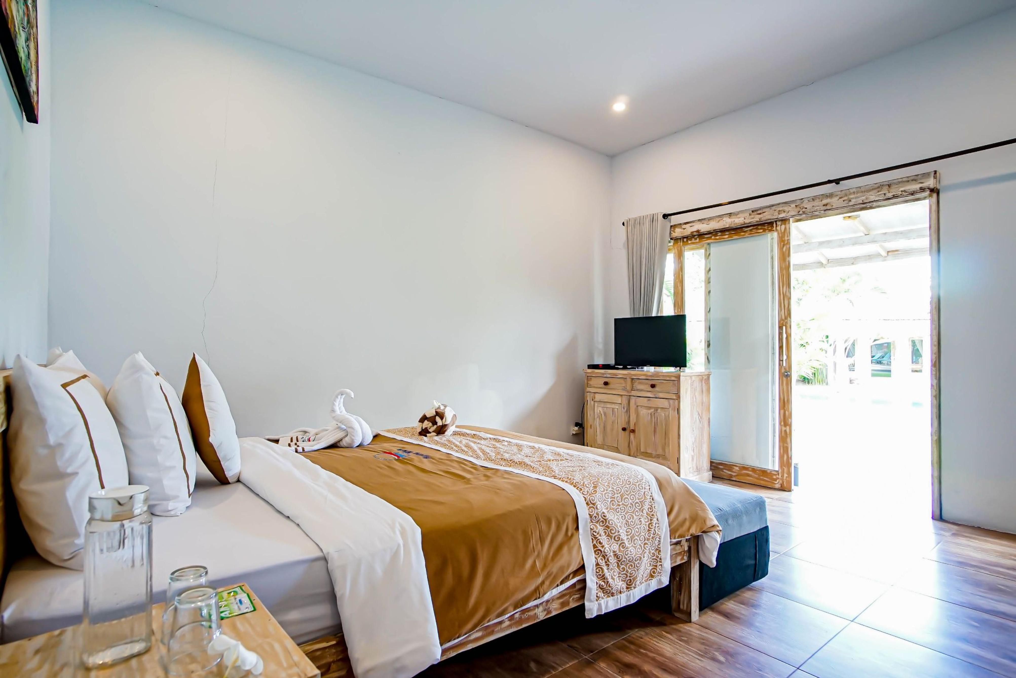 Agung Wiwin Homestay & Restaurant Mengwi Екстериор снимка