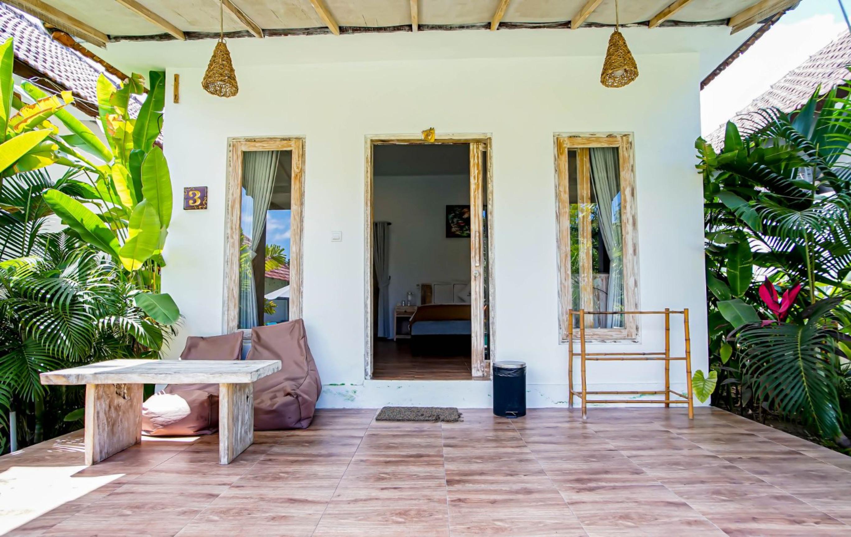 Agung Wiwin Homestay & Restaurant Mengwi Екстериор снимка