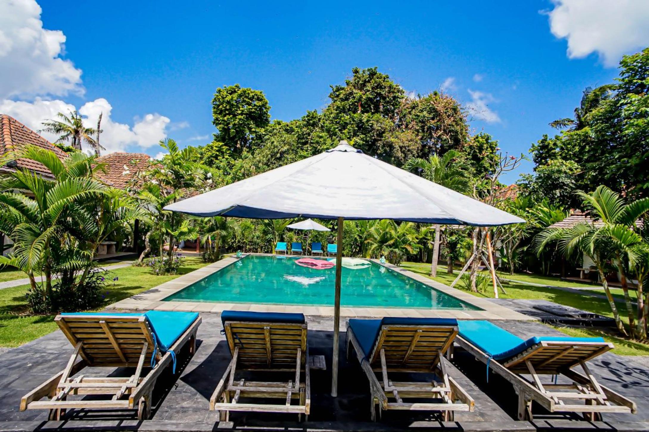 Agung Wiwin Homestay & Restaurant Mengwi Екстериор снимка