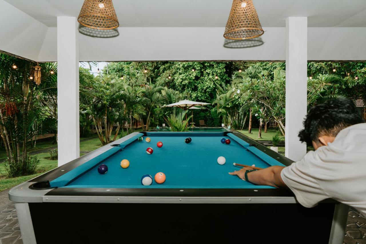 Agung Wiwin Homestay & Restaurant Mengwi Екстериор снимка