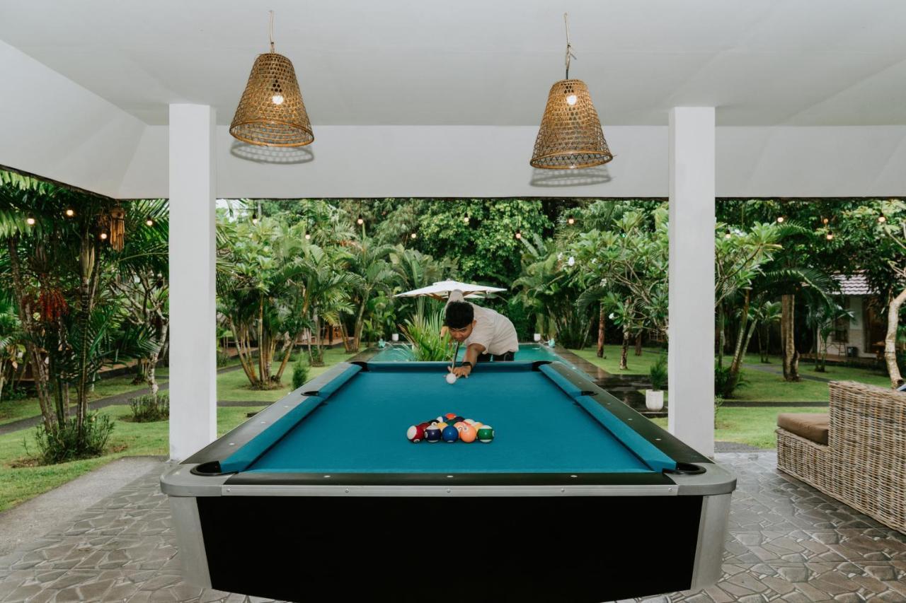 Agung Wiwin Homestay & Restaurant Mengwi Екстериор снимка