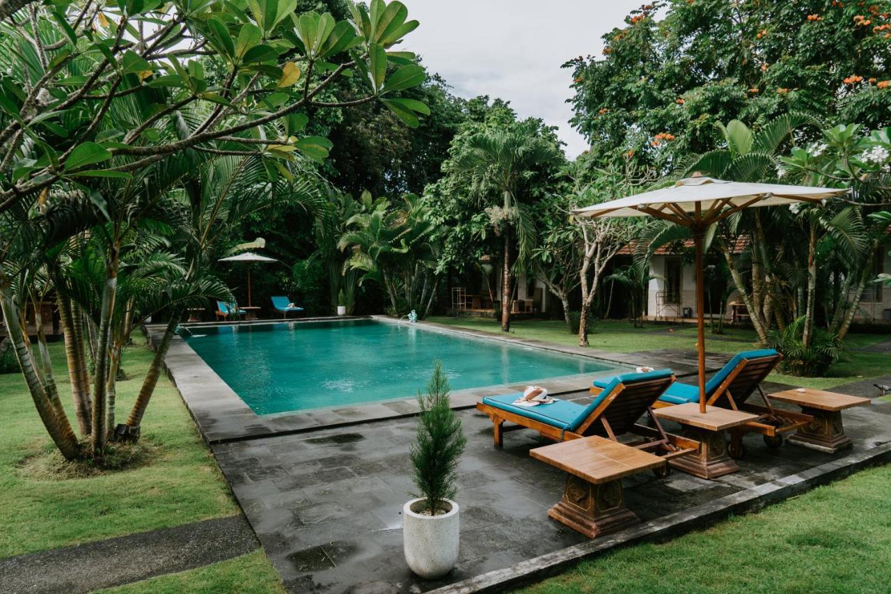 Agung Wiwin Homestay & Restaurant Mengwi Екстериор снимка