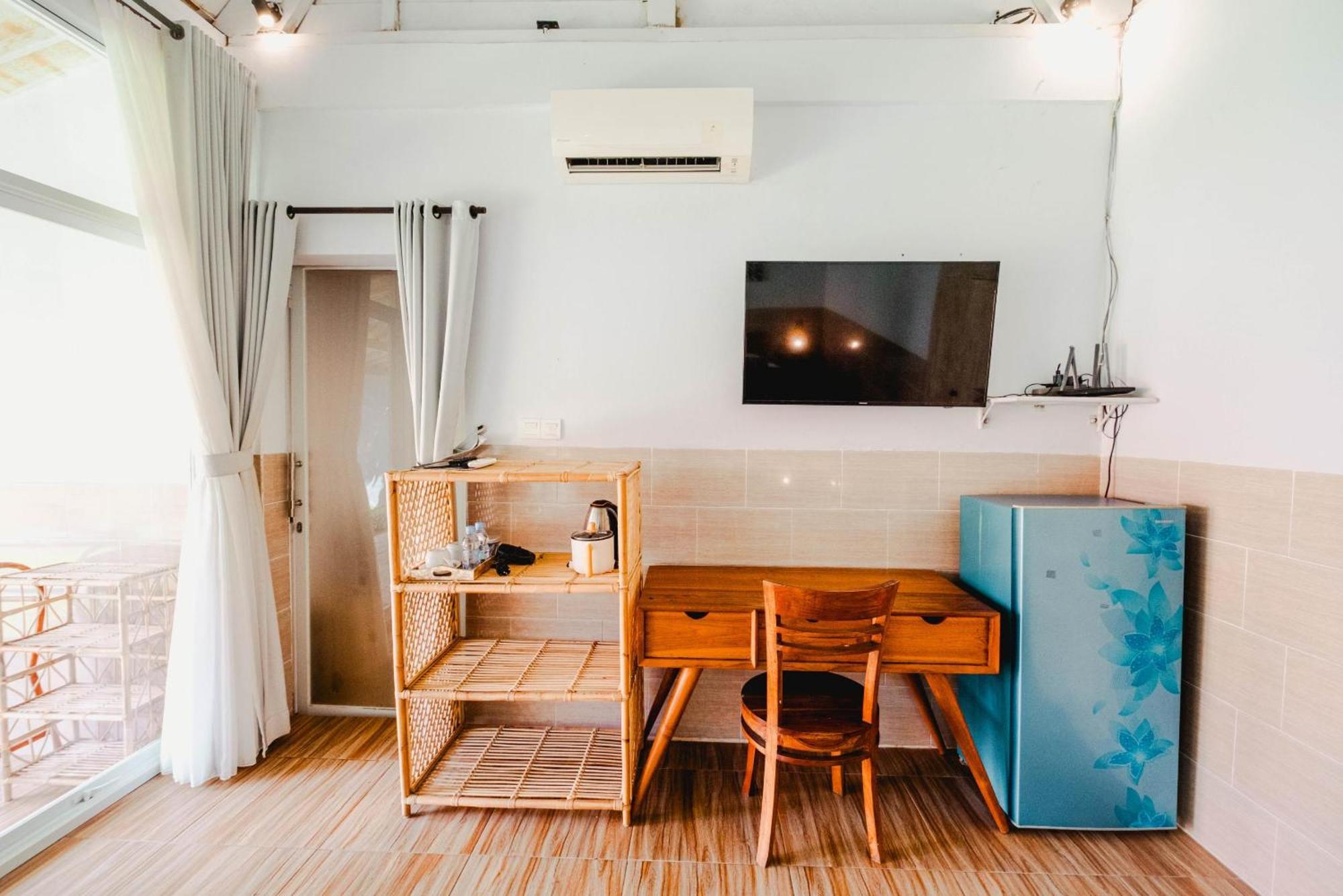 Agung Wiwin Homestay & Restaurant Mengwi Екстериор снимка