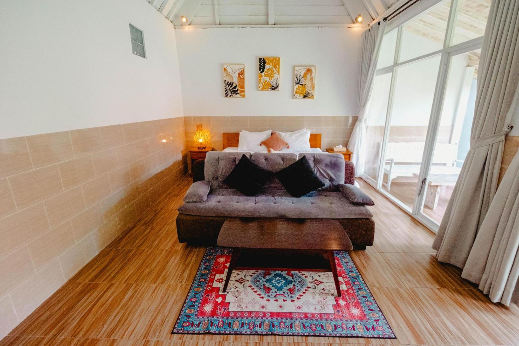 Agung Wiwin Homestay & Restaurant Mengwi Екстериор снимка