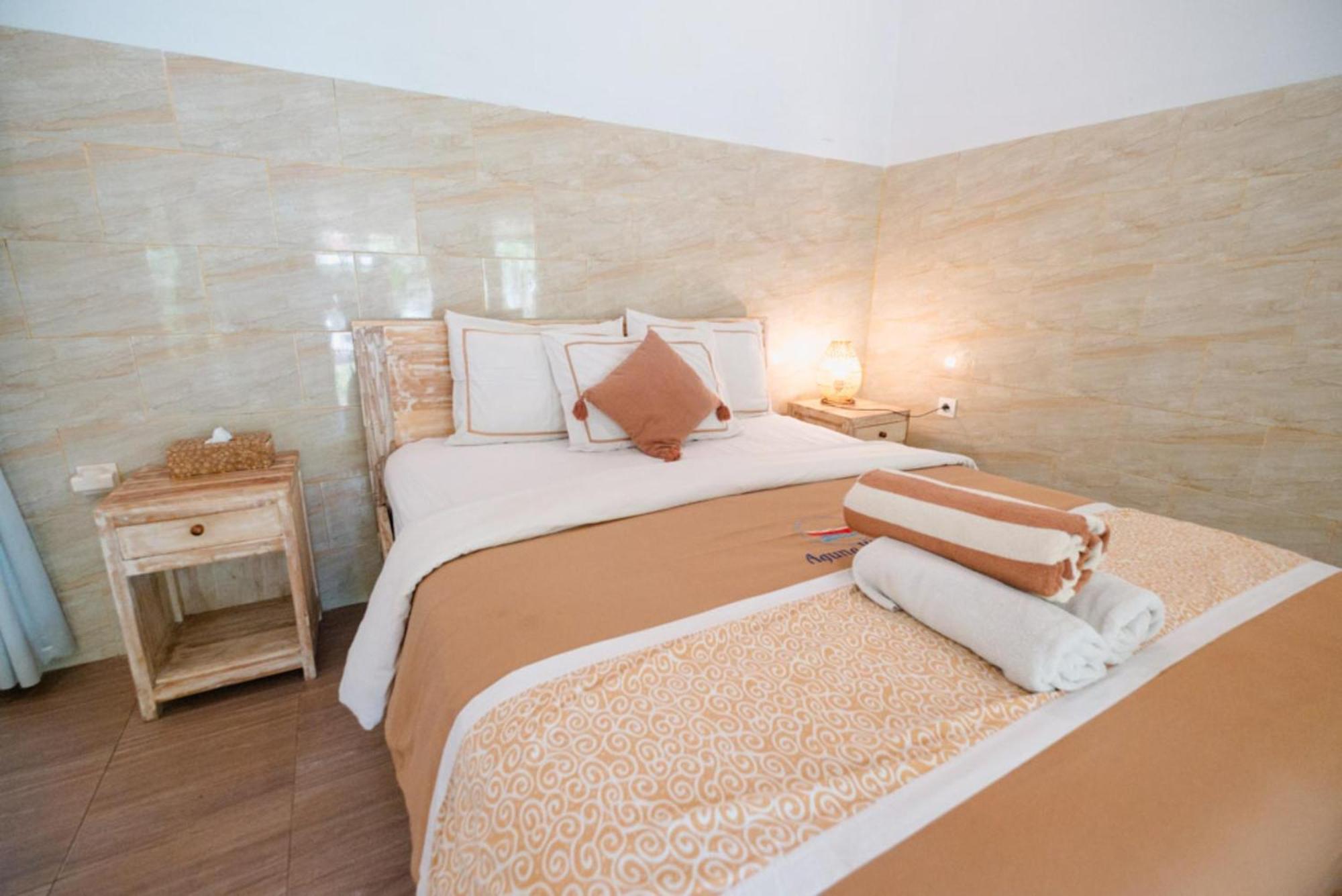 Agung Wiwin Homestay & Restaurant Mengwi Екстериор снимка