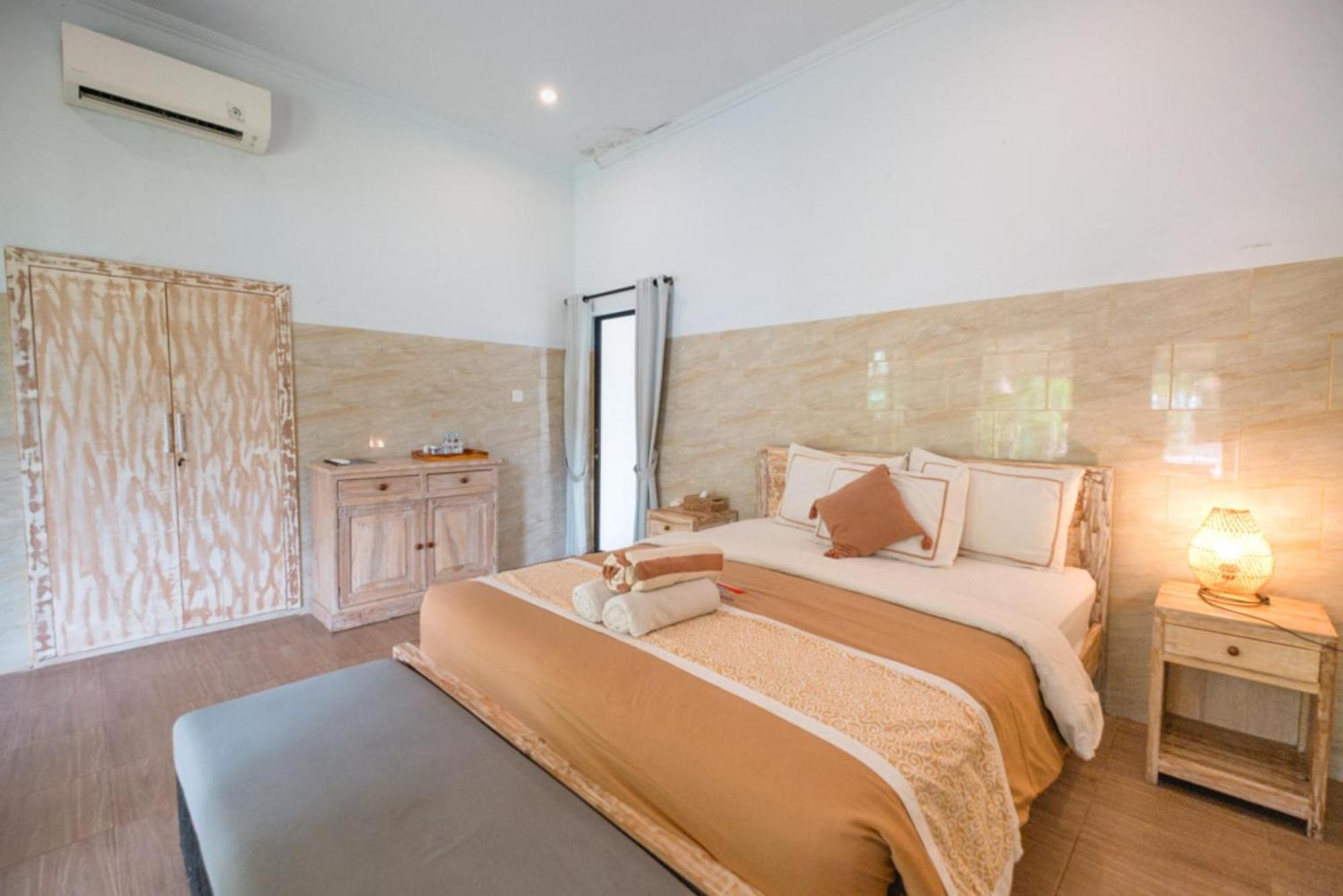 Agung Wiwin Homestay & Restaurant Mengwi Екстериор снимка